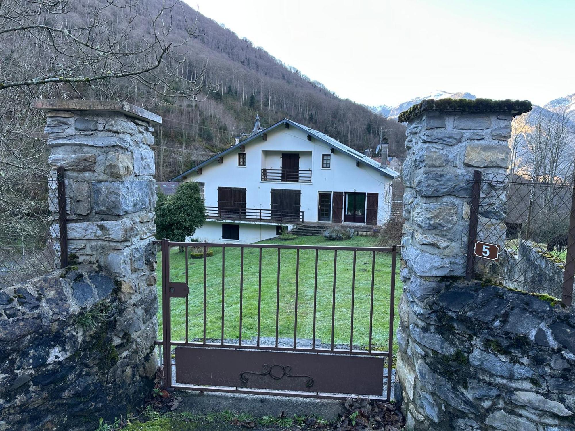 Chalet Artigalas Eaux-Bonnes Exterior photo